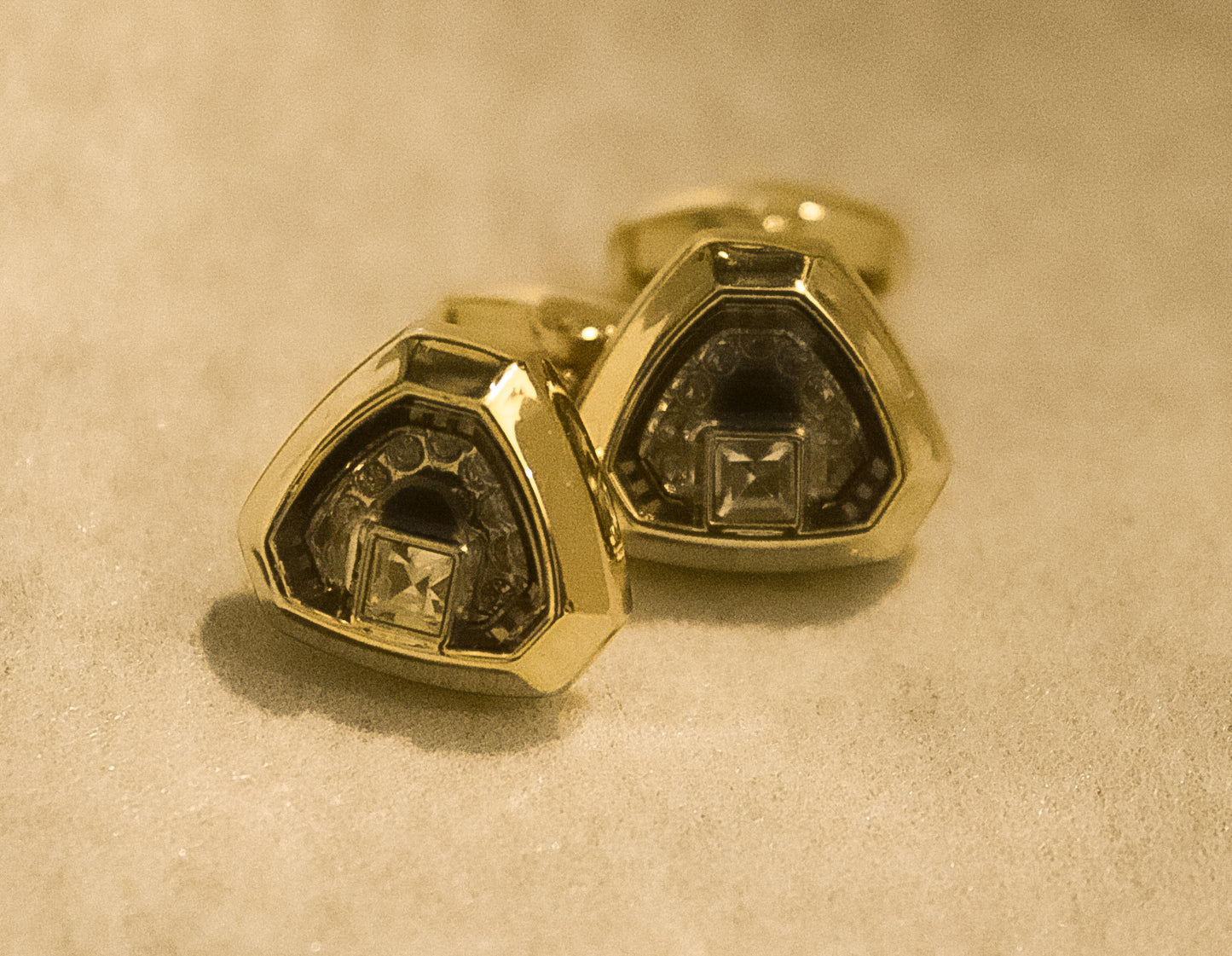 Golden Prestige Triangle Cufflinks